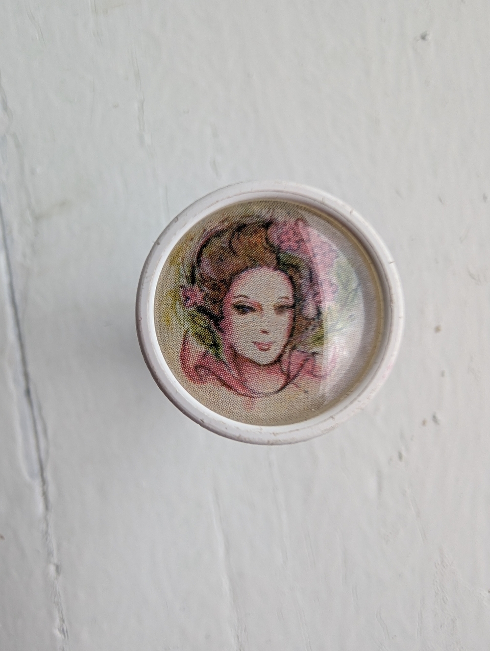 Vintage Lipstick "Tabu" Lipstick From The 1970 With Ladies Face At The Top - Picture 2 of 3